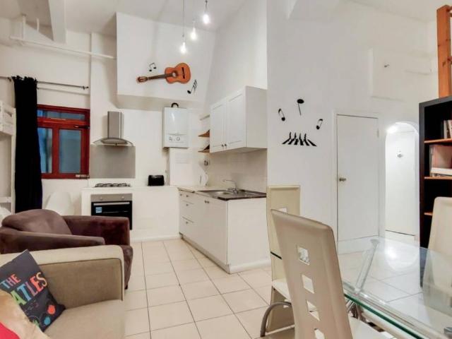 Flat for rent in Holborn, Greater London