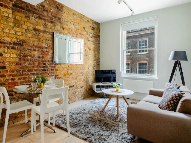 Flat for rent in Holborn, Greater London