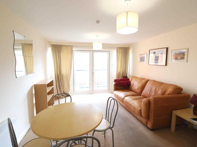 Apartment for rent in Slough