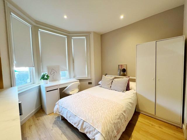 Flat for rent in Norbiton, Greater London