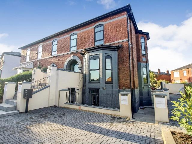 Flat for rent in Meols Cop, Southport
