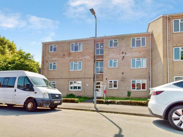 Flat for rent in Falcon Lodge, Wales