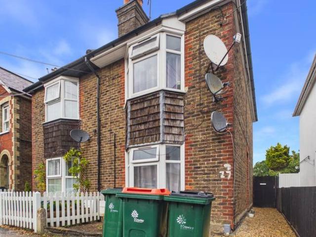 Flat for rent in Three Bridges, Crawley