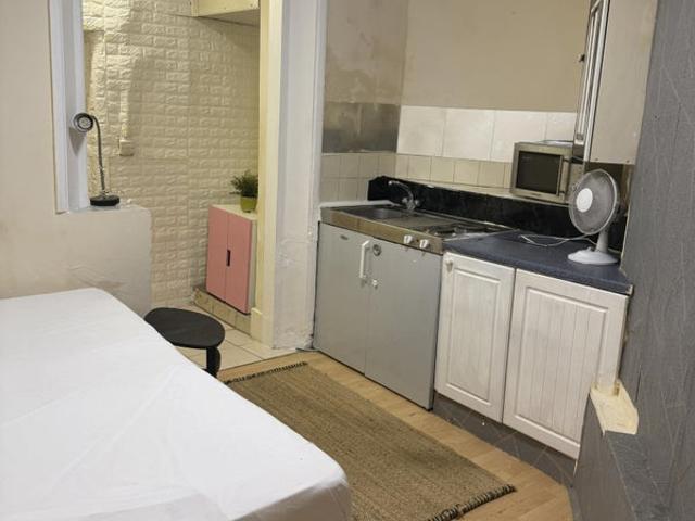 Flat for rent in London Borough of Hammersmith and Fulham, Greater London