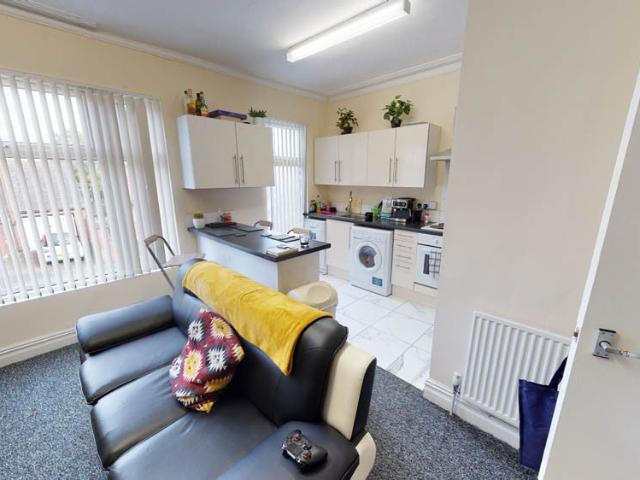 Flat for rent in Beckett Park, Headingley