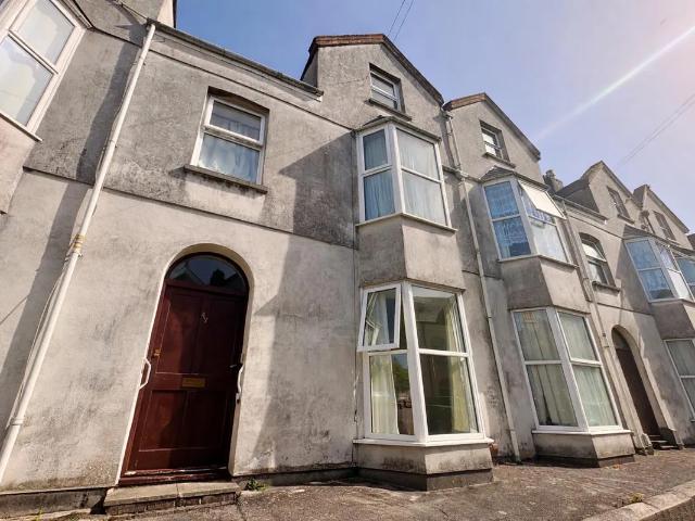 Flat for rent in Greenbank, Mount Wise