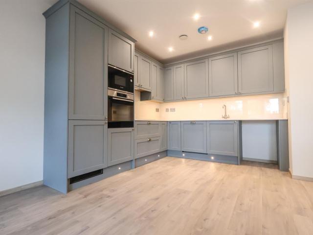 Flat for rent in Headless Cross, Redditch