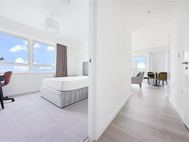Flat for rent in Brunel Street Works, Greater London