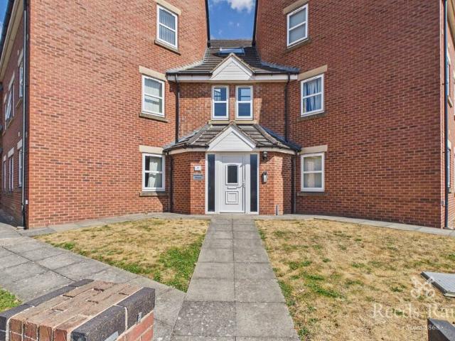 Flat for rent in Holmewood, Brackenfield