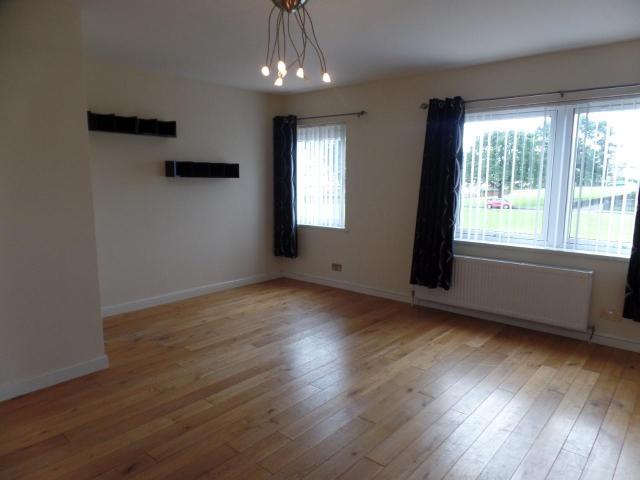 Flat for rent in Wishawhill, Cambusnethan