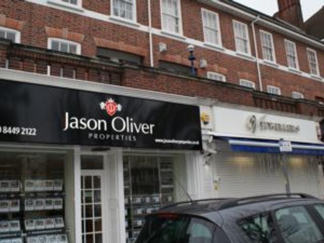 Flat for rent in Cockfosters, Greater London