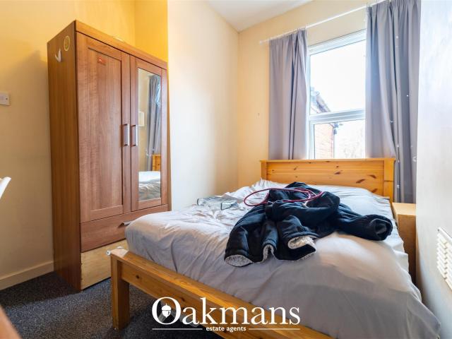 Flat for rent in Stirchley, West Midlands