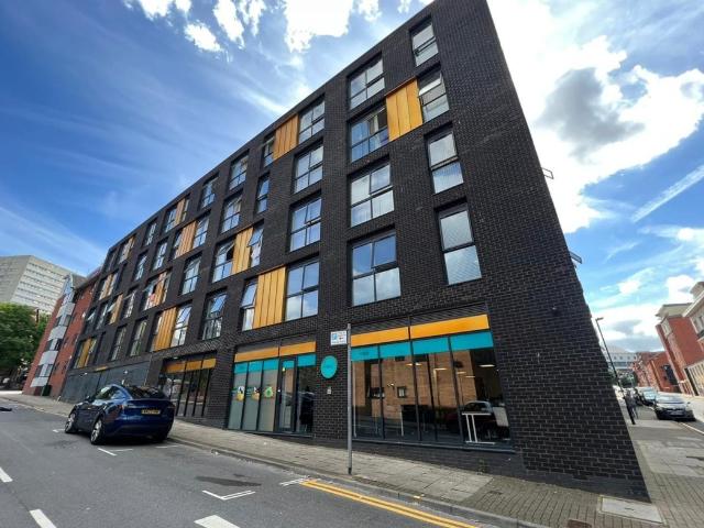 Flat for rent in Park Central, Birmingham