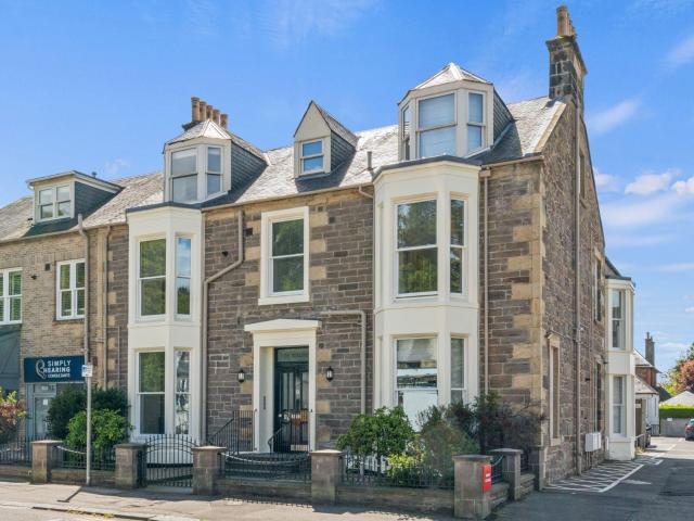 Flat for rent in Bridge Of Allan, Scotland