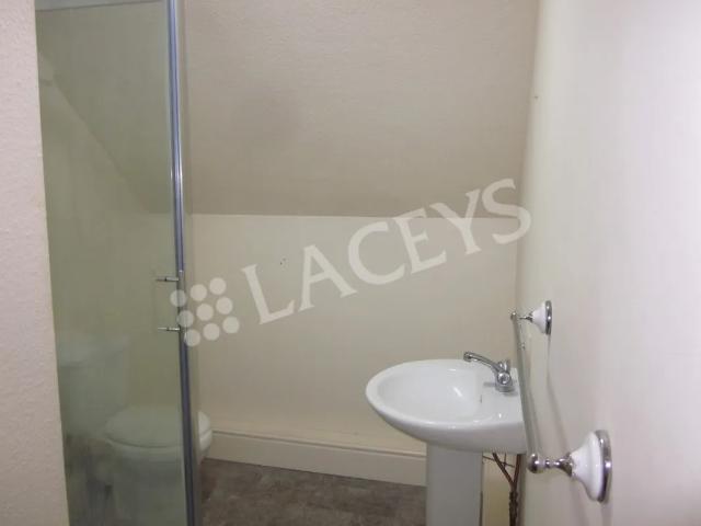 Flat for rent in Yeovil, Somerset