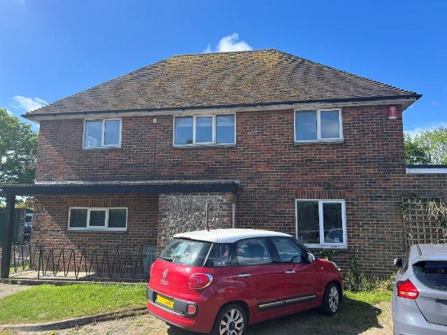 Flat for rent in Horsham, West Sussex