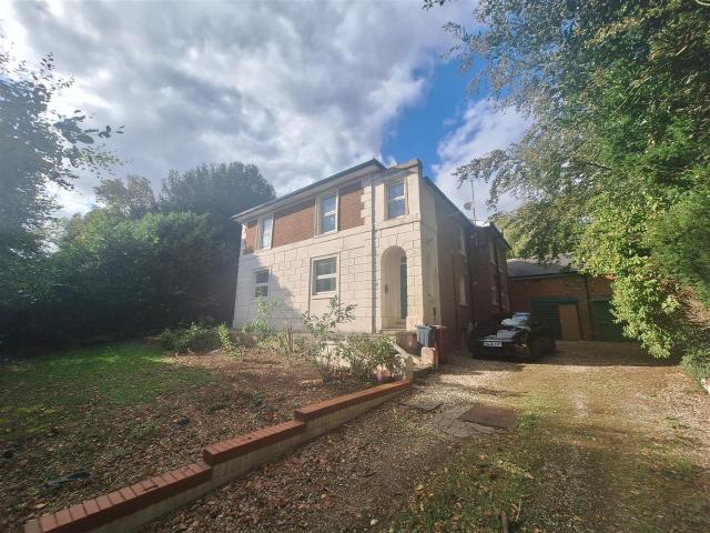 Flat for rent in Caversham, Reading