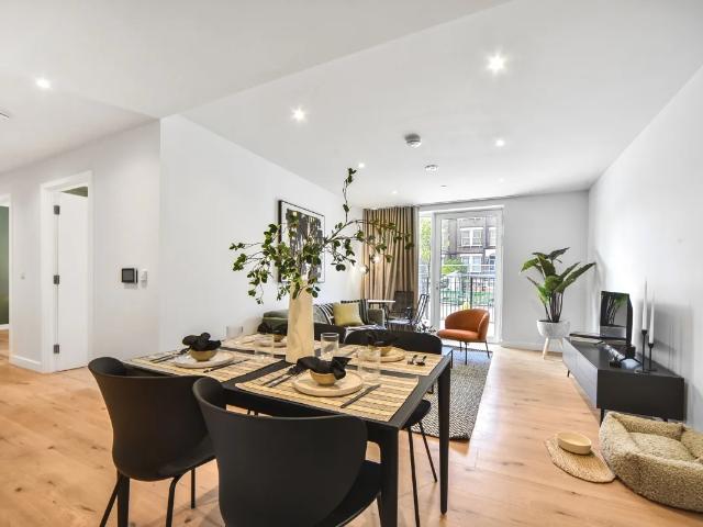 Flat for rent in London Borough of Lewisham, New Cross