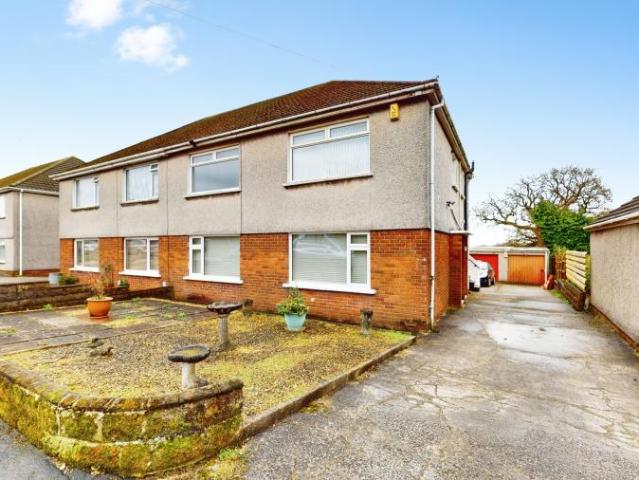 Flat for rent in Falcon Lodge, Wales