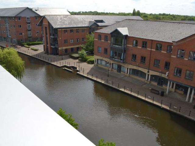 Apartment for rent in Wigan Pier, Wigan