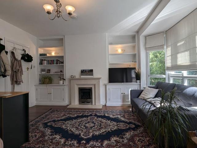 Room for rent in London Borough of Merton, Greater London