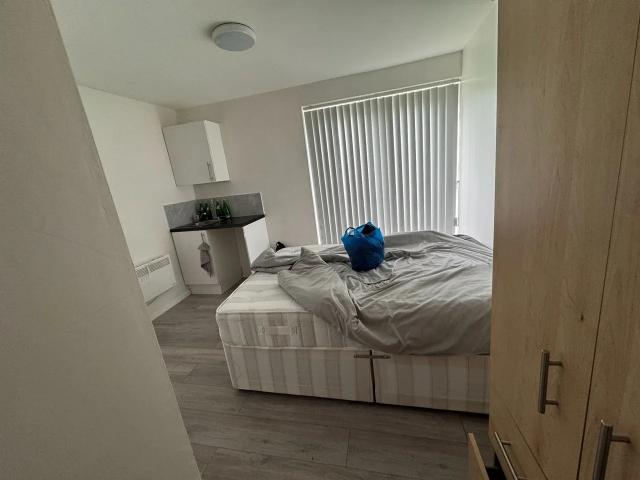 Flat for rent in London Borough of Lewisham, Forest Hill
