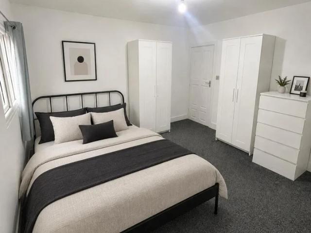 Flat for rent in Dollis Hill, Greater London
