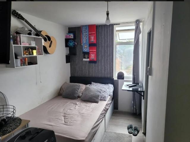 Flat for rent in Greater London
