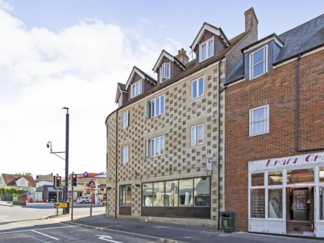 Flat for rent in Amesbury