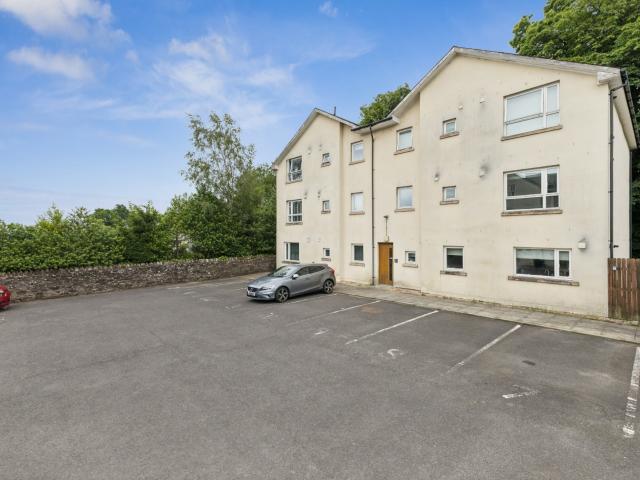 Flat for rent in Tullibardine, Scotland