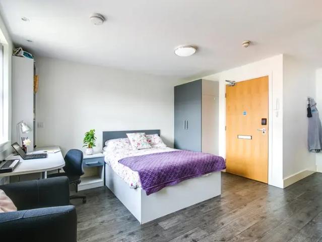 Flat for rent in Upper Bangor, Bangor
