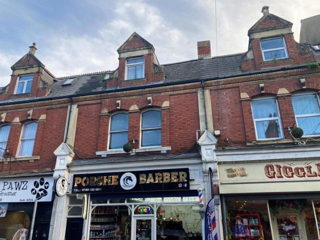 Flat for rent in Cwm Talwg, Barry