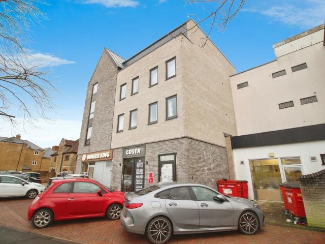 Flat for rent in Navestock Side, Essex