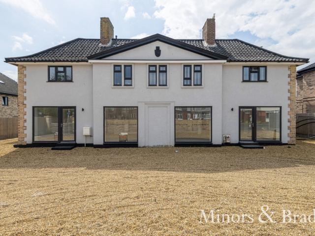 Flat for rent in Stokesby, Norfolk