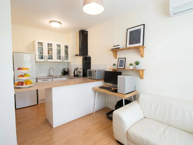 Flat for rent in London Borough of Merton, Greater London