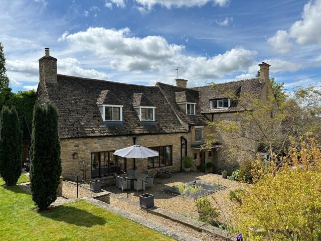 Flat for rent in Duddington