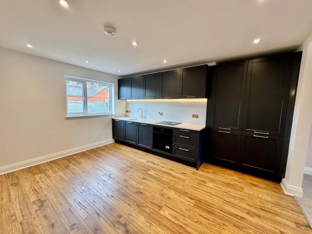 Flat for rent in Budleigh Salterton, Budlake