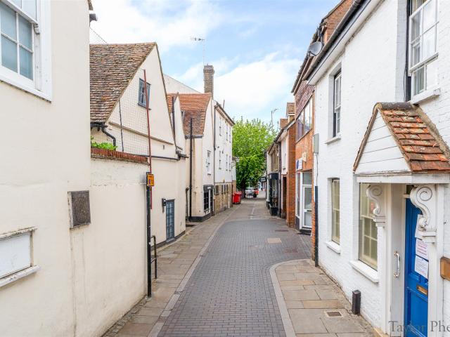 Flat for rent in Kings Hill, East Hertfordshire