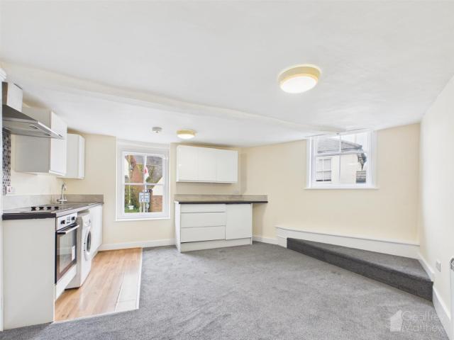 Flat for rent in Roydon, Epping Forest
