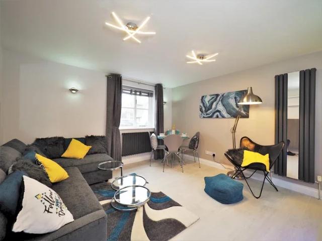 Flat for rent in Eton