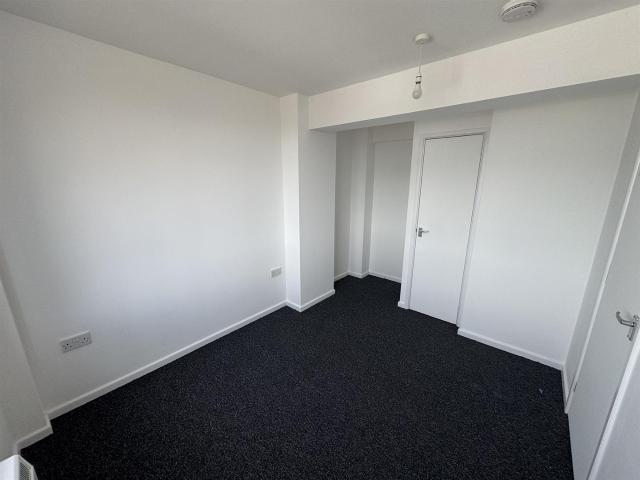 Flat for rent in Denecroft, Bromsberrow Heath
