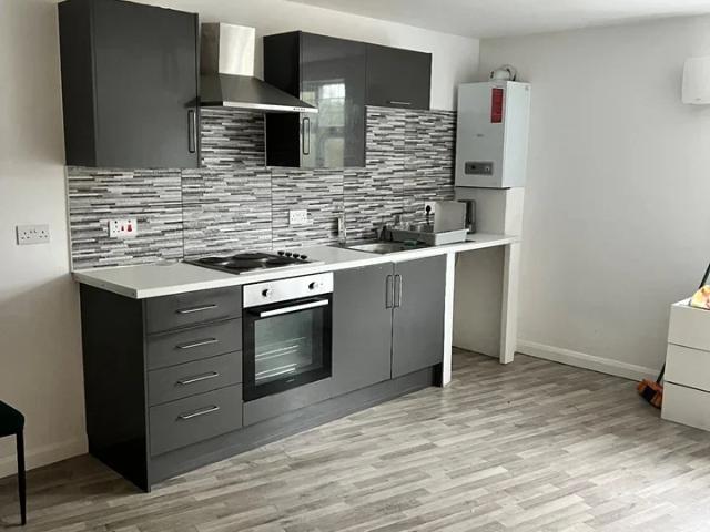Flat for rent in Brompton, Gillingham