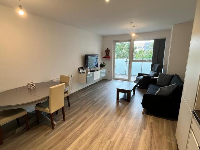 Flat for rent in Bridge Road Depot, Greater London