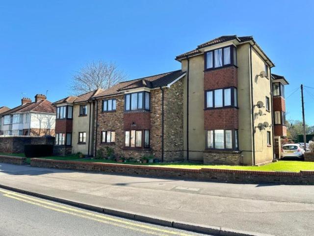 Flat for rent in Greater London