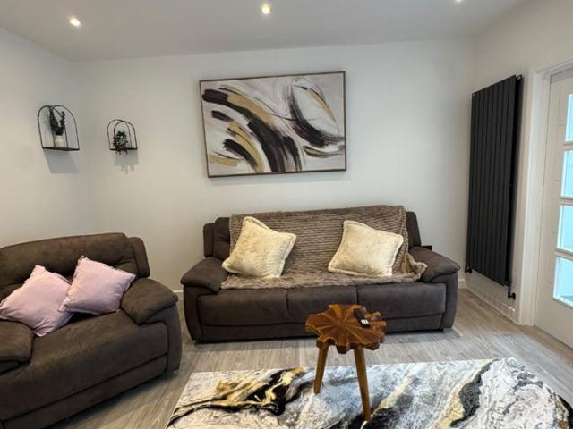 Flat for rent in London Borough of Havering, Greater London