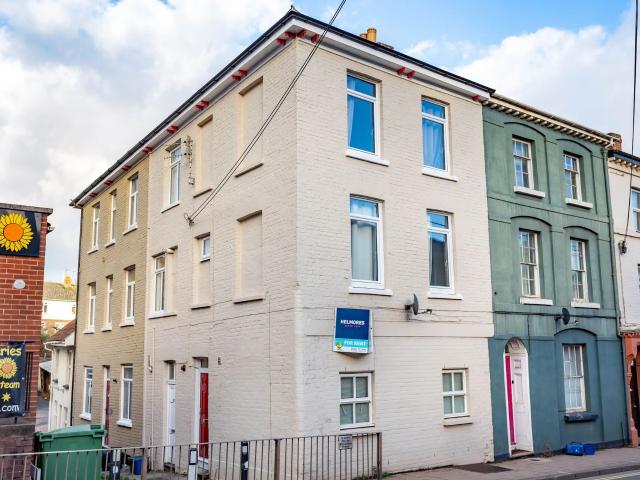 Flat for rent in Crediton, Mid Devon