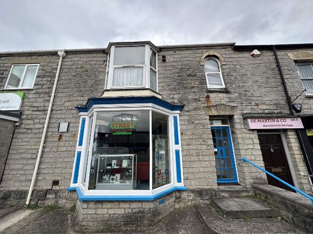 Flat for rent in Street, Somerset