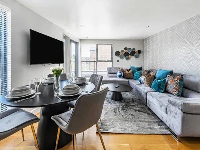 Flat for rent in Heol-las, Surrey