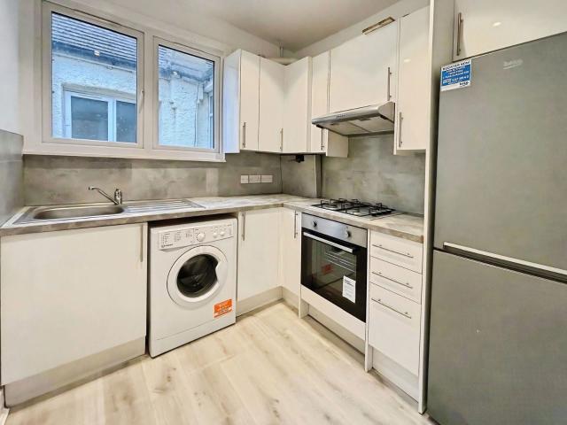 Flat for rent in Swanley, The Butts