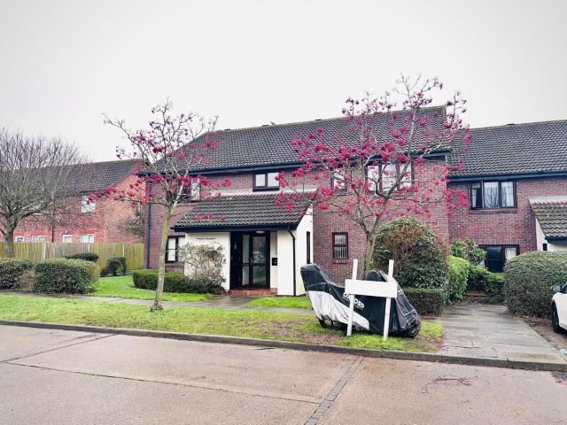 Flat for rent in Swanley, The Butts